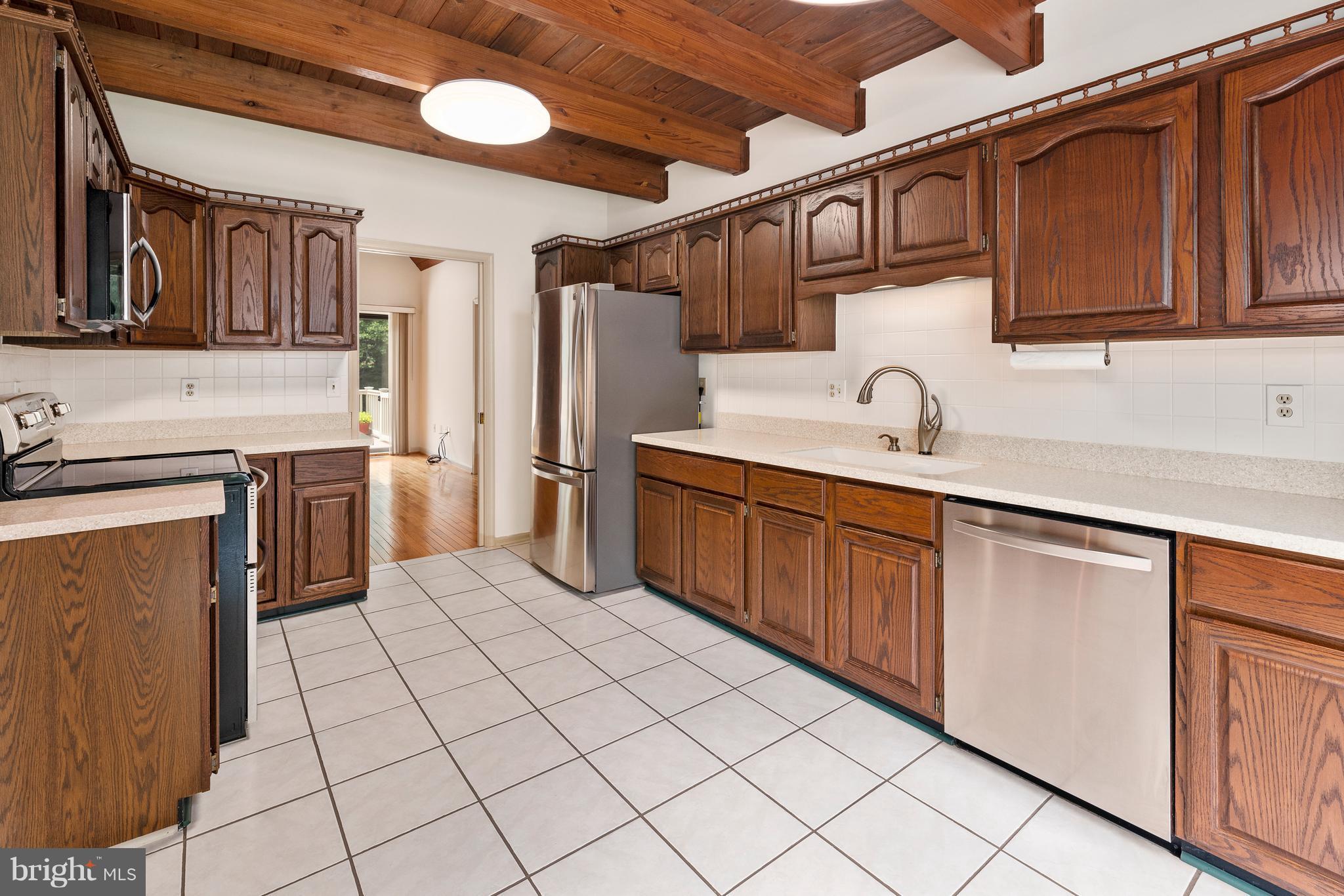 8484 Passapatanzy Road King George, VA 22485 - Photo 6 of 30 Beamed Ceilings & Ceramic Tile