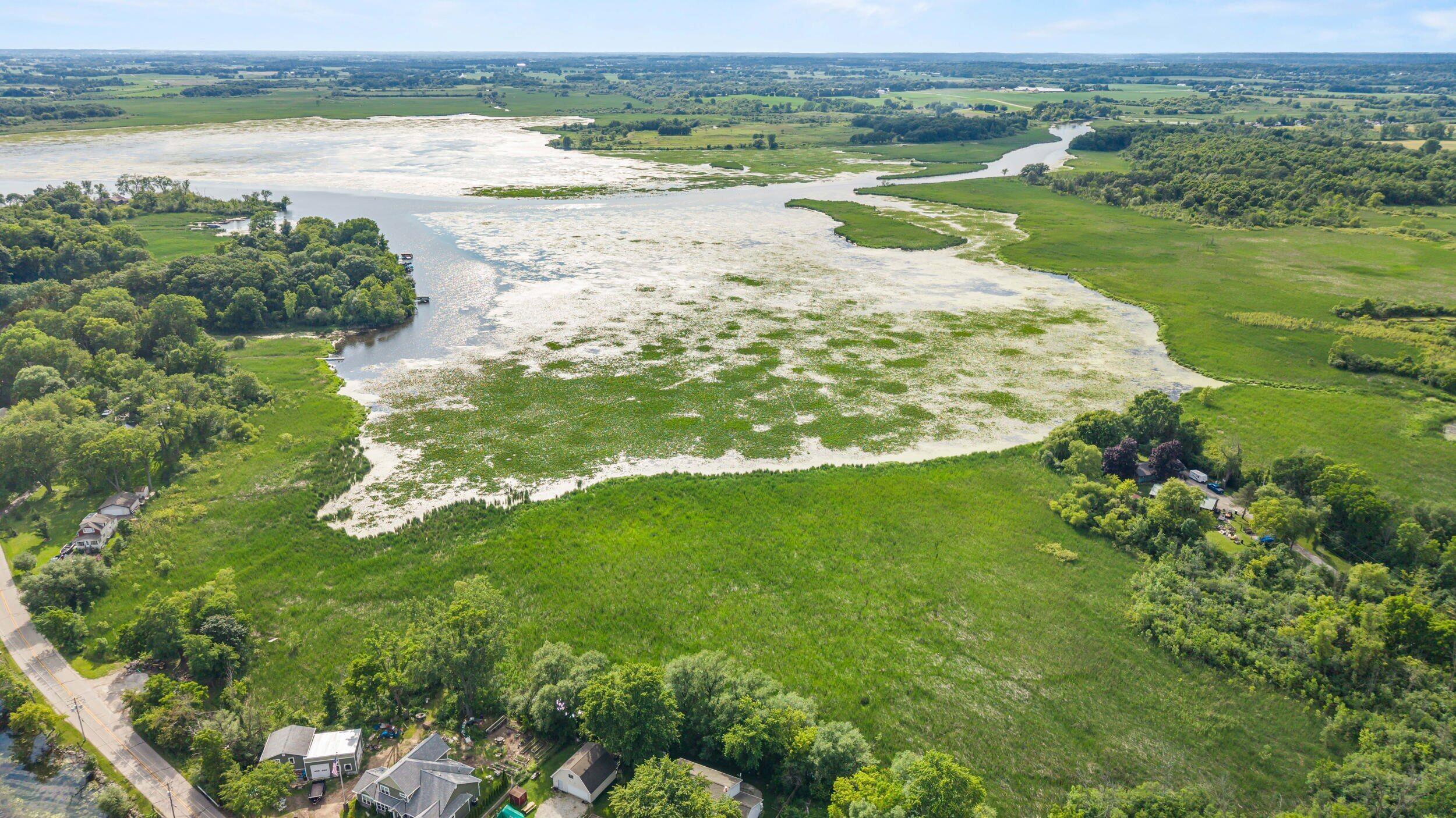 7110 North Tichigan Road Waterford, WI 53185 - Photo 25 of 34 24_dji_20260625170158_0268_d