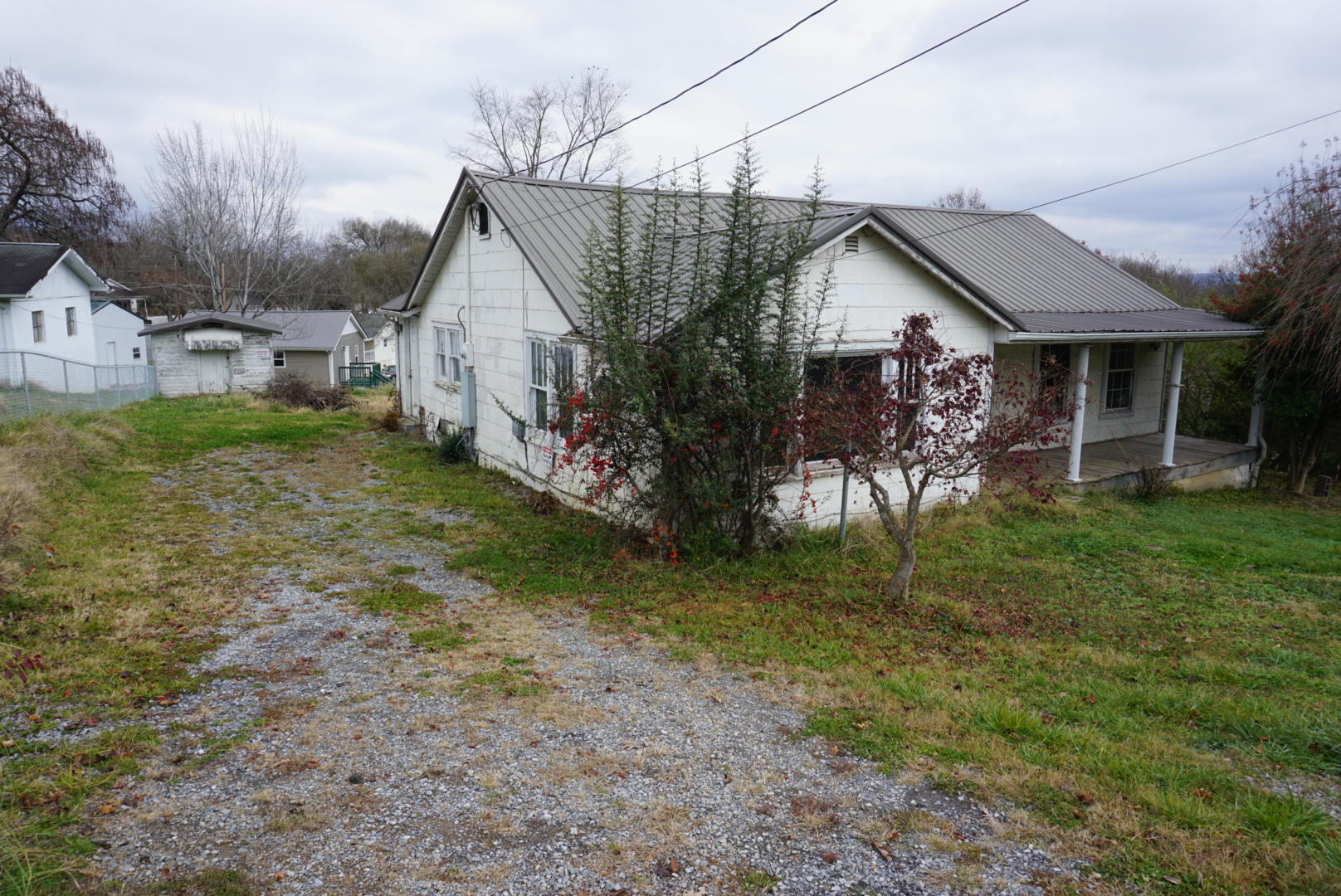 353 Claremont Road Kingsport, TN 37660 - Photo 14 of 14 DSC05887