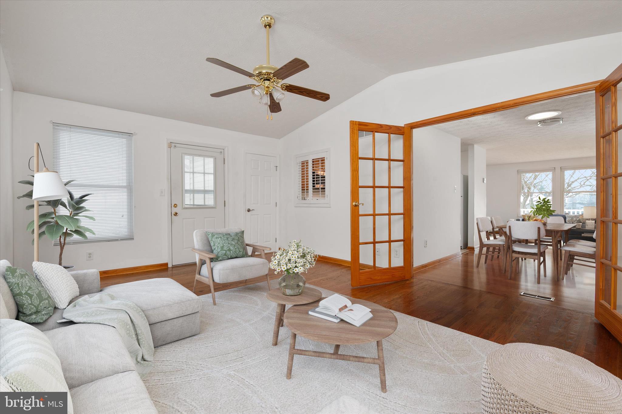 226 Compass Road Baltimore, MD 21221 - Photo 14 of 35 a living room with furniture and a large window