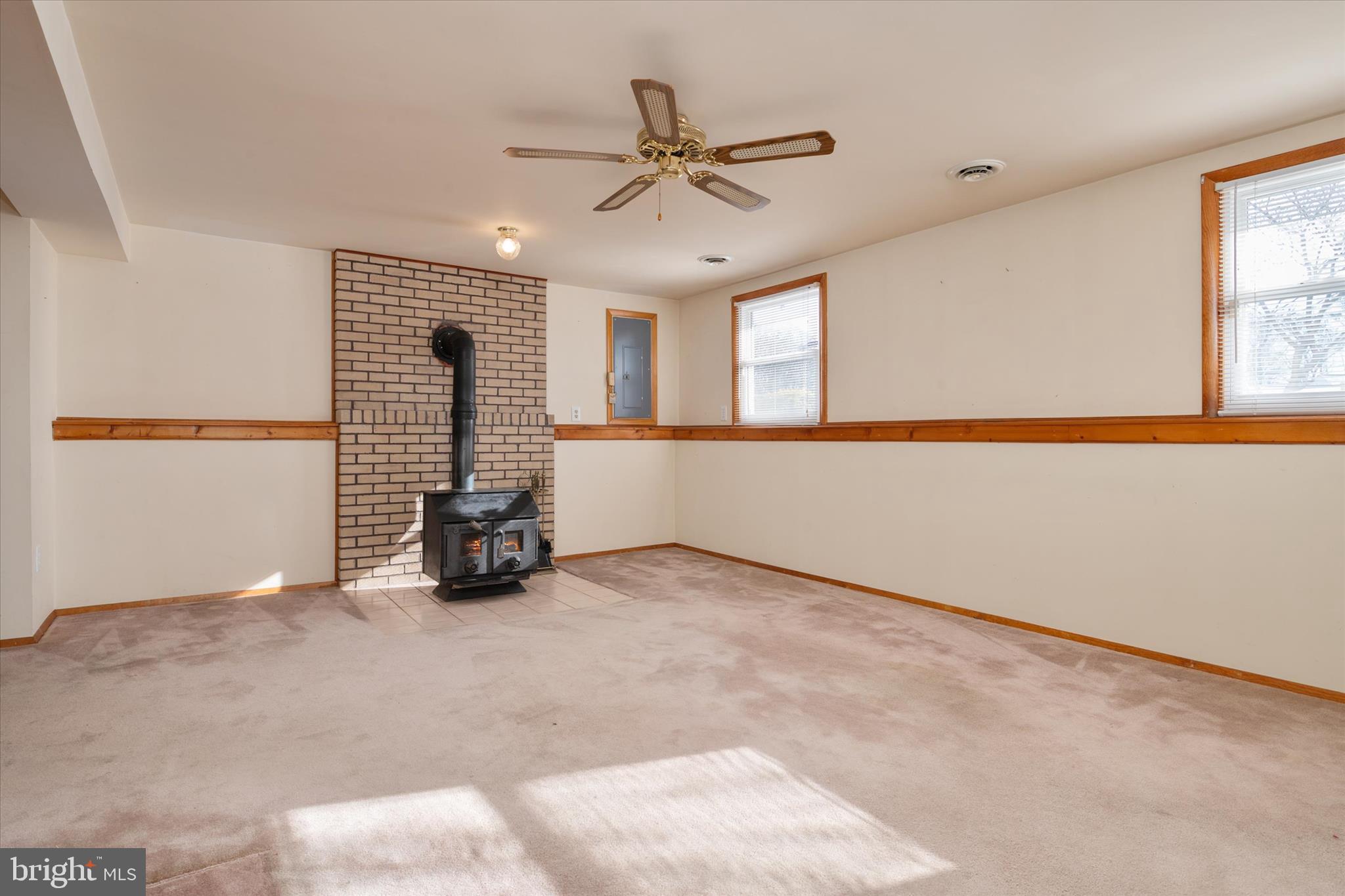 226 Compass Road Baltimore, MD 21221 - Photo 27 of 35 a view of an empty room with a window
