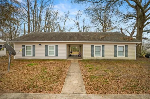 $189,000 | 318 Hill Street, Evergreen, LA 71333