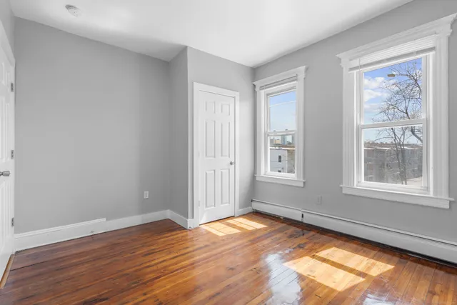 $1,695 | 202 Mather Street, Unit 3W, Hartford, CT 06112