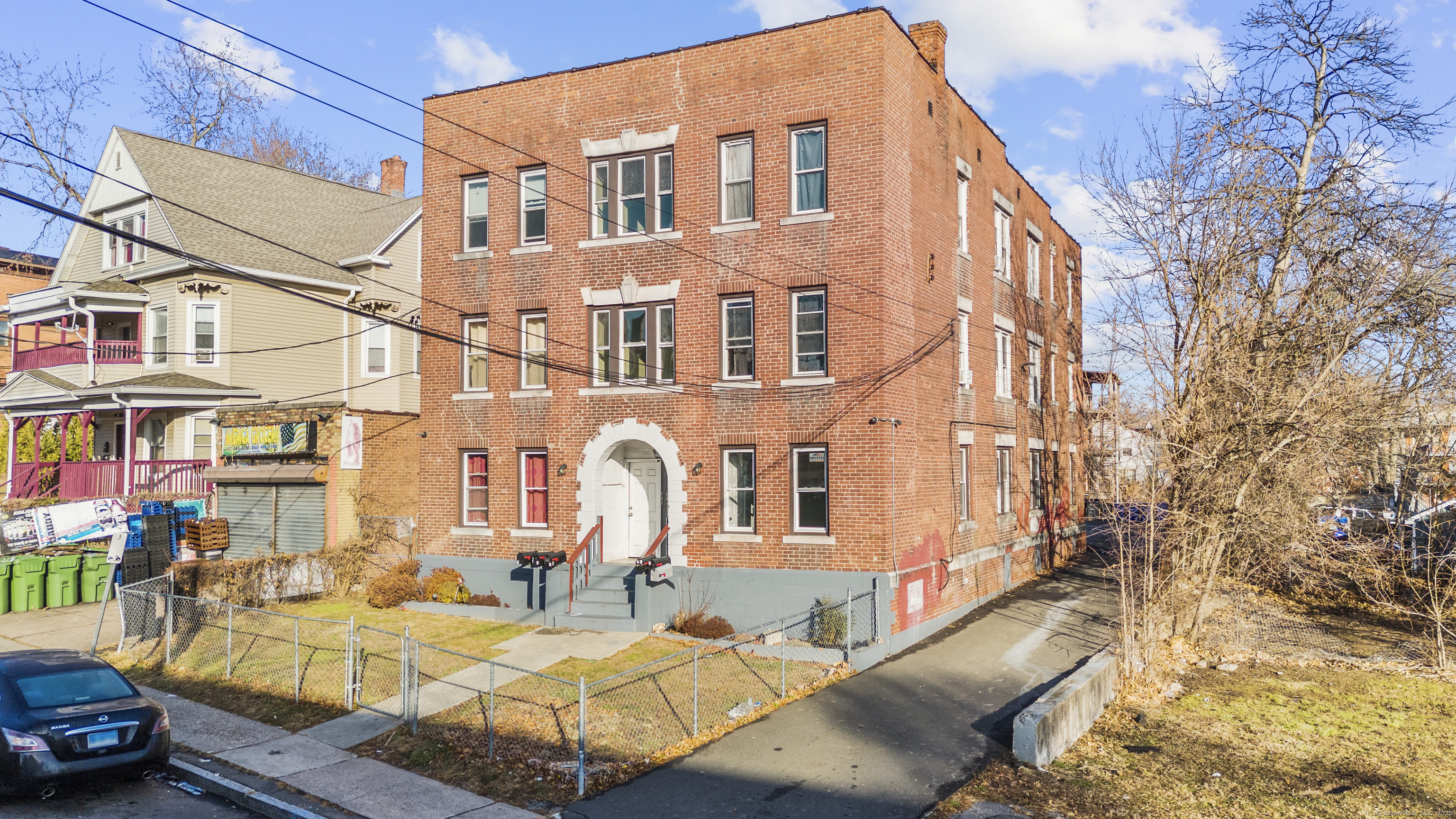 202 Mather Street, Unit 3W Hartford, CT 06112 - Photo 29 of 30