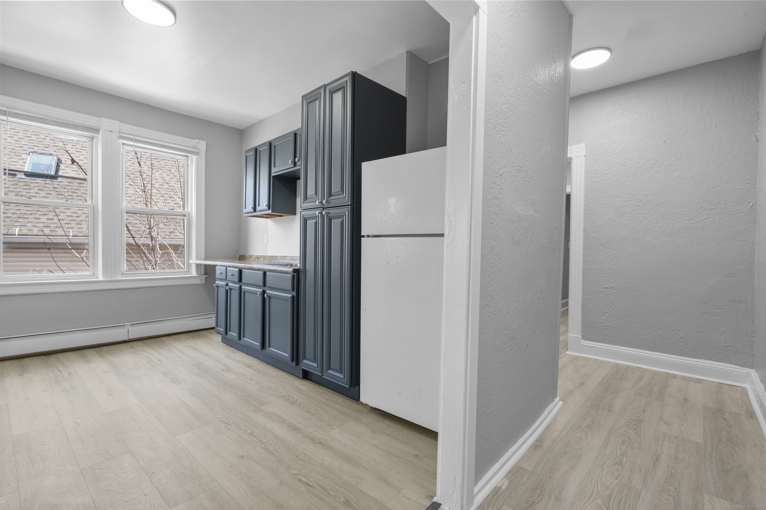 202 Mather Street, Unit 3W Hartford, CT 06112 - Photo 8 of 30