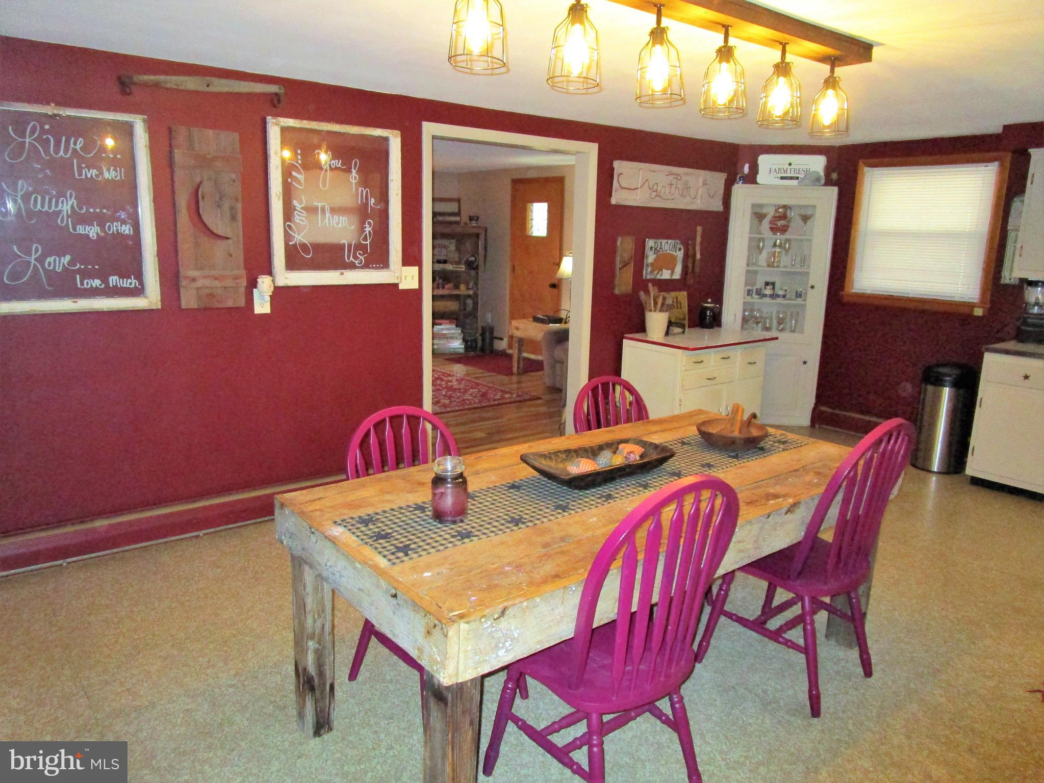 270 North Main Street Spring Grove, PA 17362 - Photo 13 of 38 Gallery Image 13