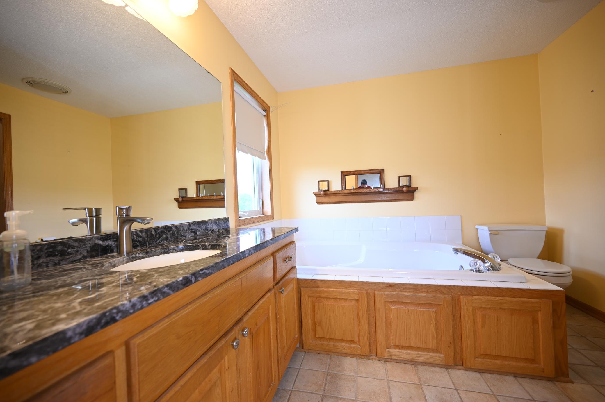 20247 Lake Ridge Drive Prior Lake, MN 55372 - Photo 24 of 42