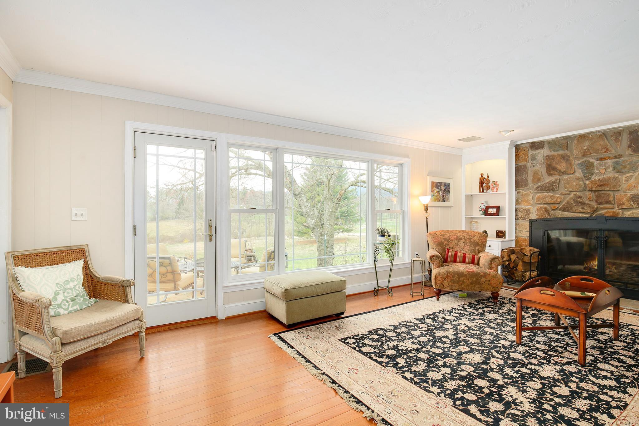 3980 Cobbler Mountain Road Delaplane, VA 20144 - Photo 12 of 30 Family Room