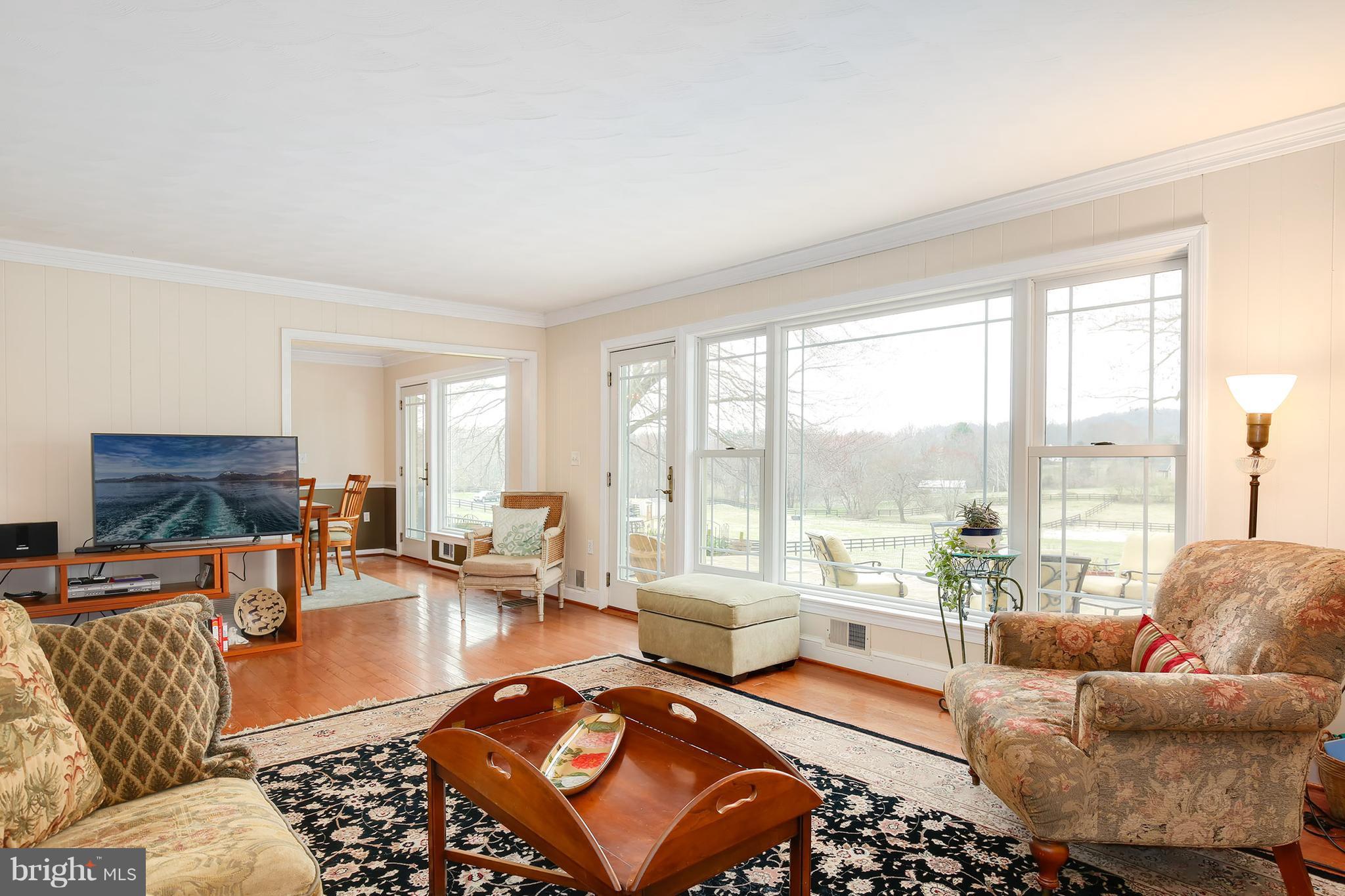 3980 Cobbler Mountain Road Delaplane, VA 20144 - Photo 7 of 30 Family Room