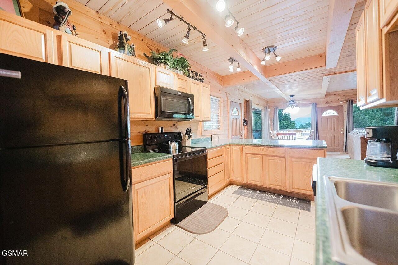 960 Stans Road Gatlinburg, TN 37738 - Photo 5 of 60 Gallery Image 5