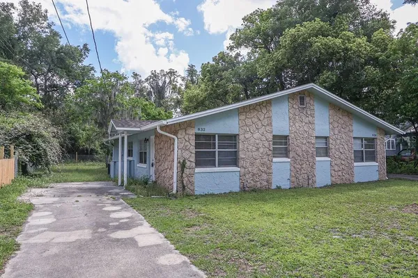 $1,275 | 832 East Indiana Avenue, DeLand, FL 32724