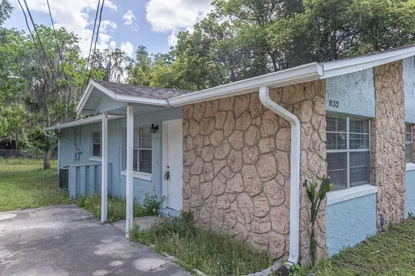 $1,275 | 832 East Indiana Avenue, DeLand, FL 32724