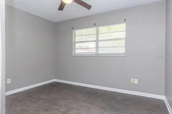 $1,275 | 832 East Indiana Avenue, DeLand, FL 32724