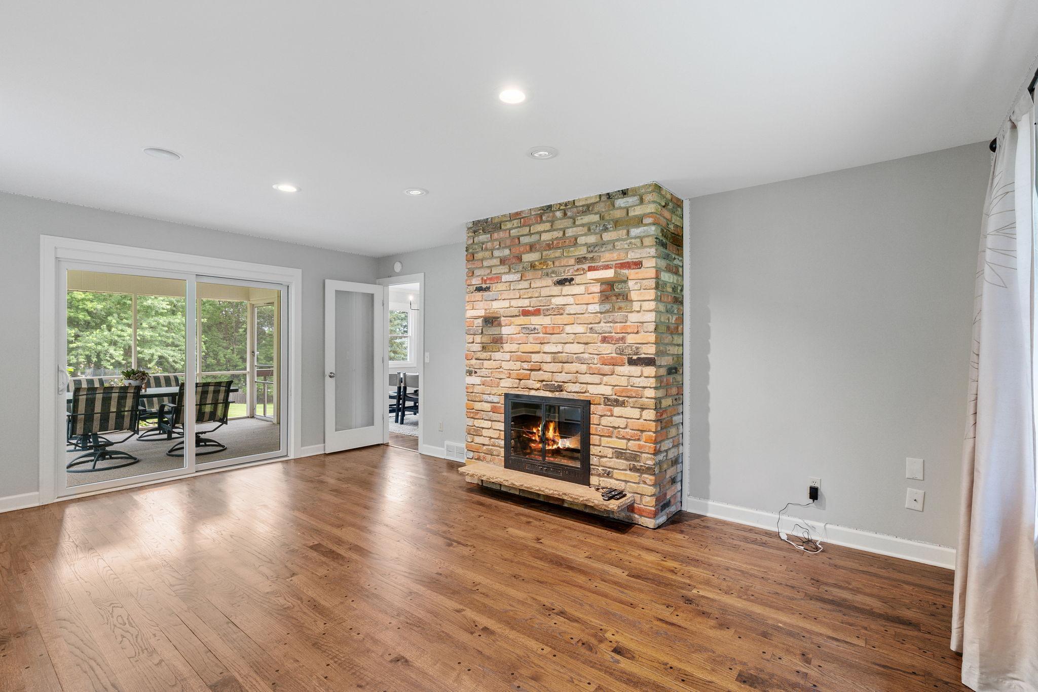 6919 Rosemary Road Eden Prairie, MN 55346 - Photo 11 of 32 Gallery Image 11