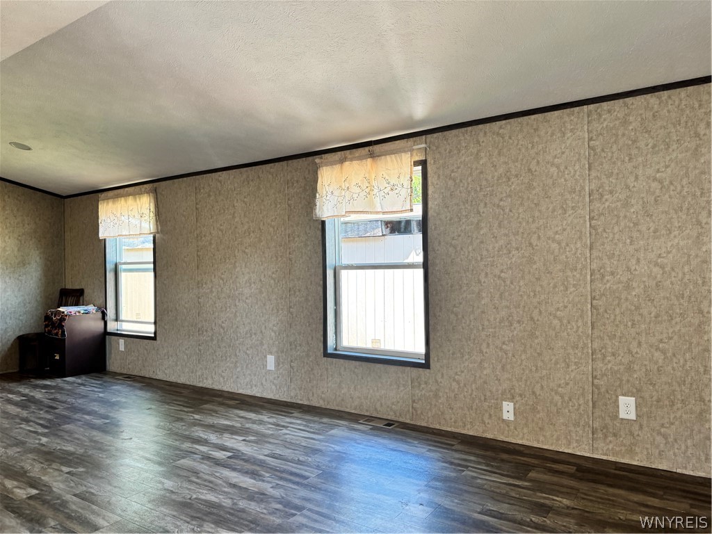 2035 Hemstreet Road Marilla, NY 14052 - Photo 4 of 24