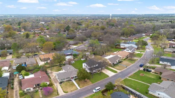 $349,990 | 2806 North Ricketts Street, Sherman, TX 75092