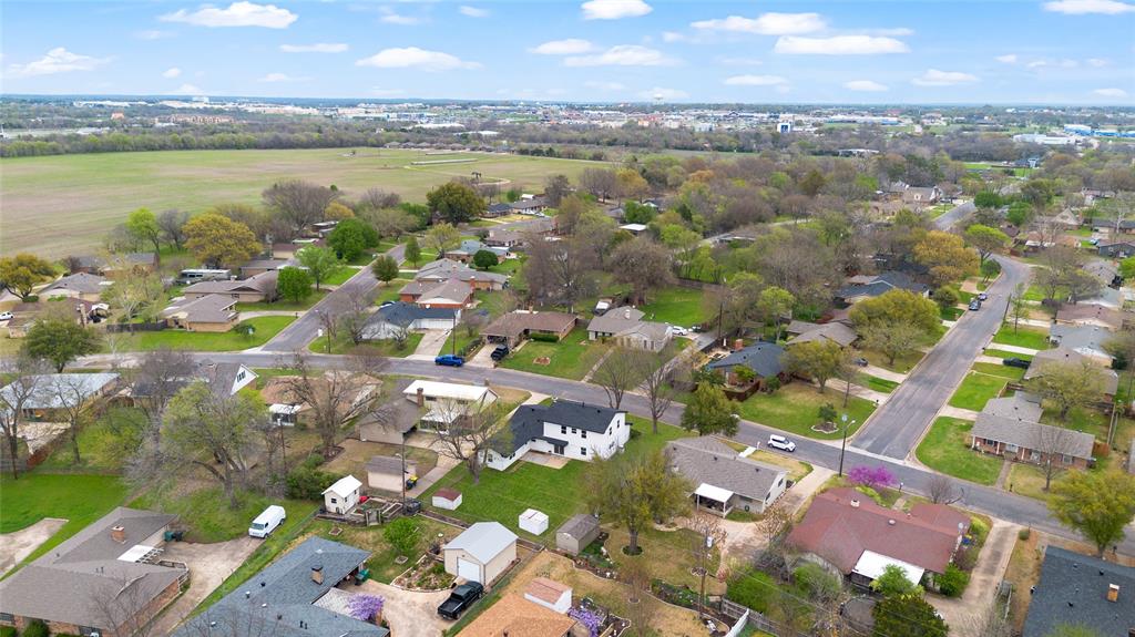 2806 North Ricketts Street Sherman, TX 75092 - Photo 23 of 24 Aerial view of property's location with nearby suburban area