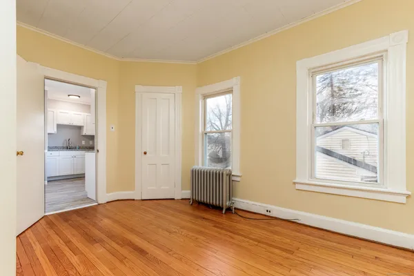 $1,800 | 67 Avon Avenue, Unit 2, Waterbury, CT 06708