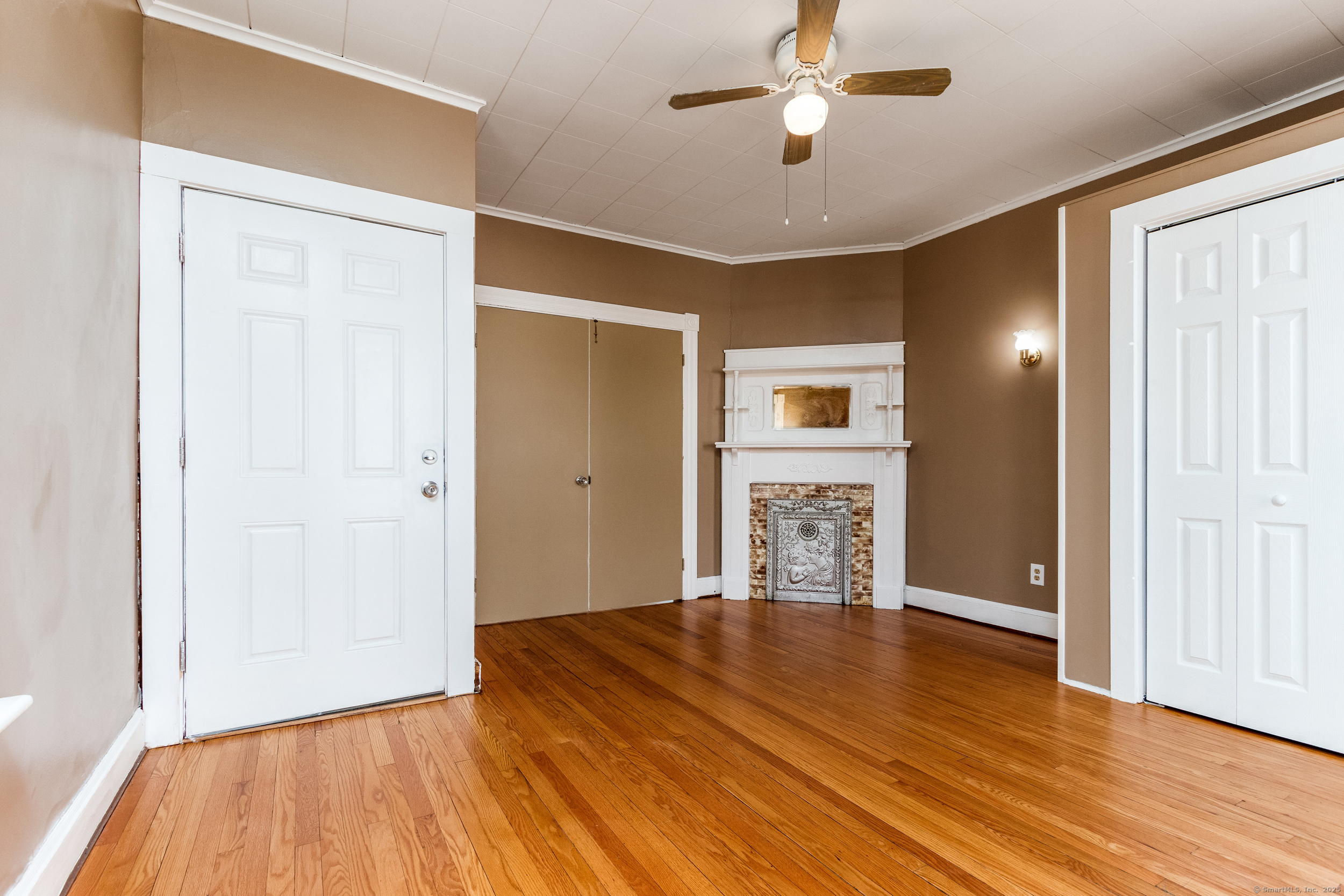 67 Avon Avenue, Unit 2 Waterbury, CT 06708 - Photo 13 of 18