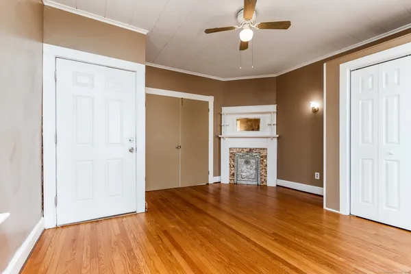 $1,800 | 67 Avon Avenue, Unit 2, Waterbury, CT 06708