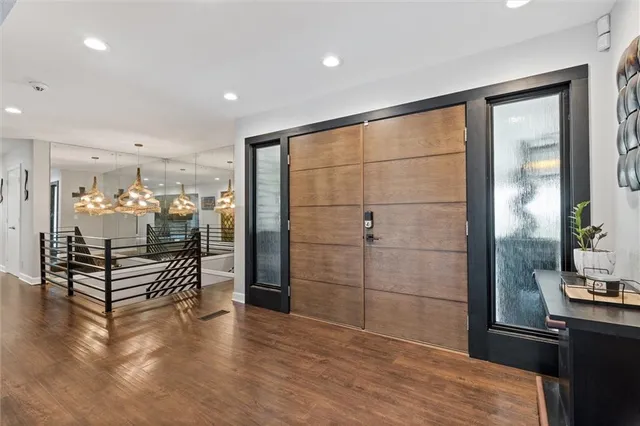 $1,999,999 | 2807 Northeast 78th Street, Kansas City, MO 64119