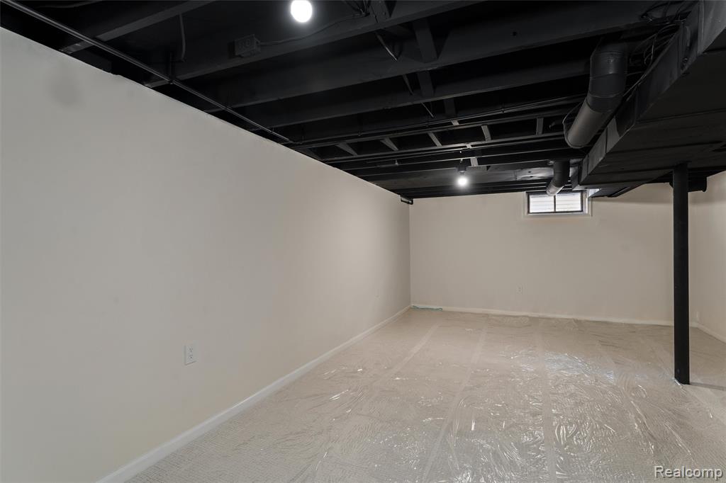 3274 Harvard Road Royal Oak, MI 48073 - Photo 24 of 28 Gallery Image 24