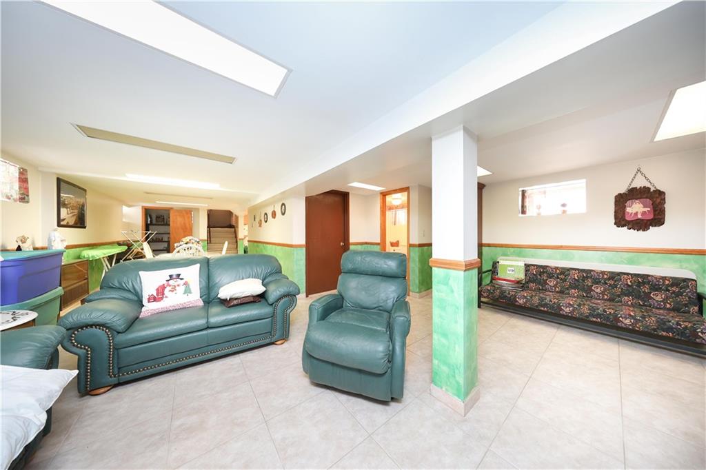 1361 Bay Ridge Parkway Brooklyn, NY 11228 - Photo 29 of 43