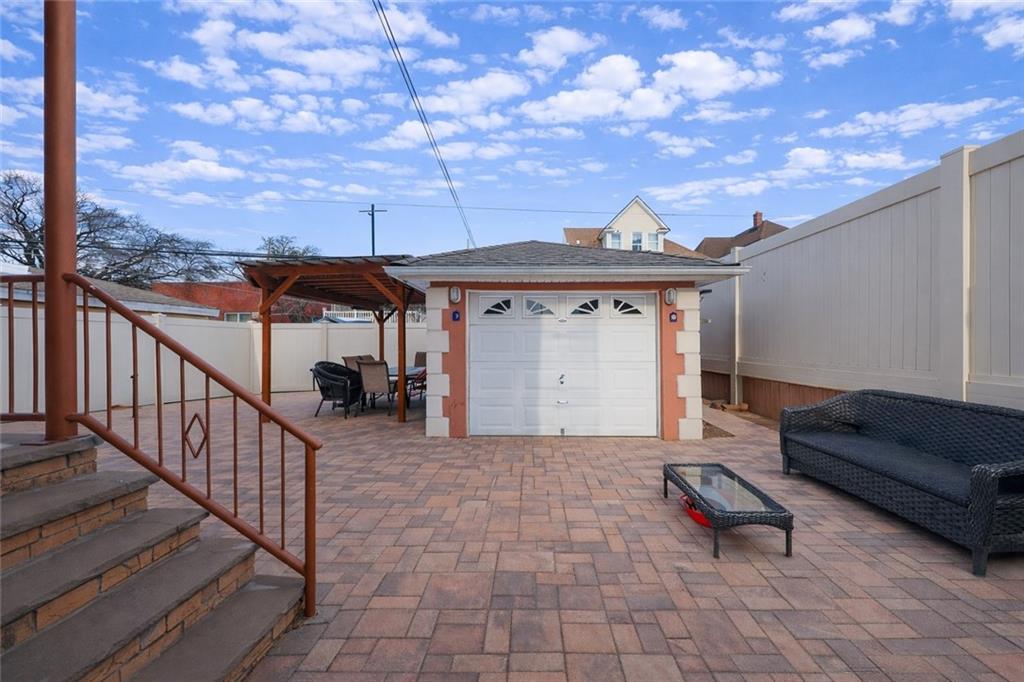 1361 Bay Ridge Parkway Brooklyn, NY 11228 - Photo 37 of 43