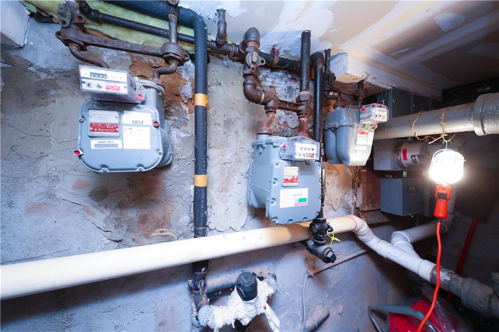 1361 Bay Ridge Parkway Brooklyn, NY 11228 - Photo 42 of 43