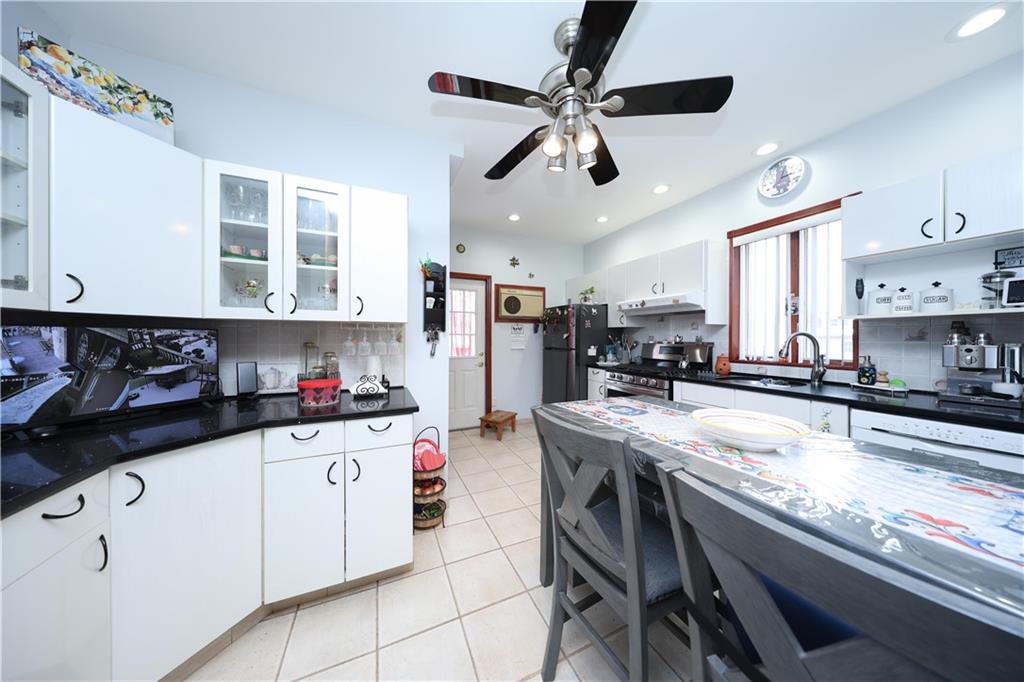 1361 Bay Ridge Parkway Brooklyn, NY 11228 - Photo 8 of 43