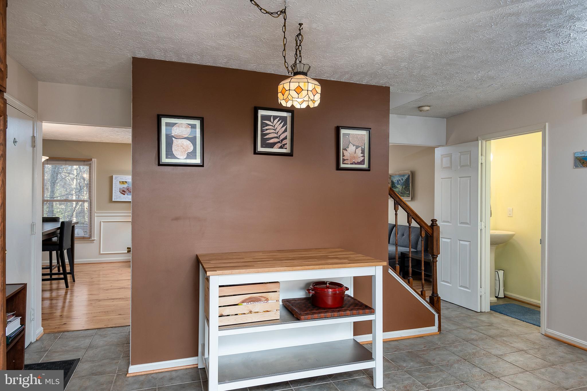 7532 Knoll Acres Road Hanover, MD 21076 - Photo 8 of 31 Breakfast Area