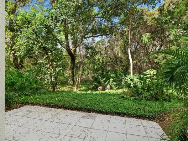 $305,000 | 1678 Starling Drive, Unit 102, Sarasota, FL 34231