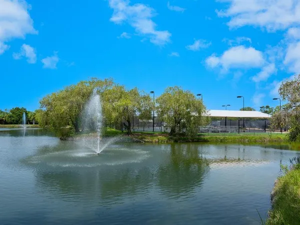 $305,000 | 1678 Starling Drive, Unit 102, Sarasota, FL 34231