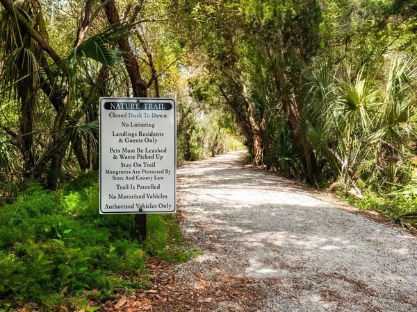 $305,000 | 1678 Starling Drive, Unit 102, Sarasota, FL 34231