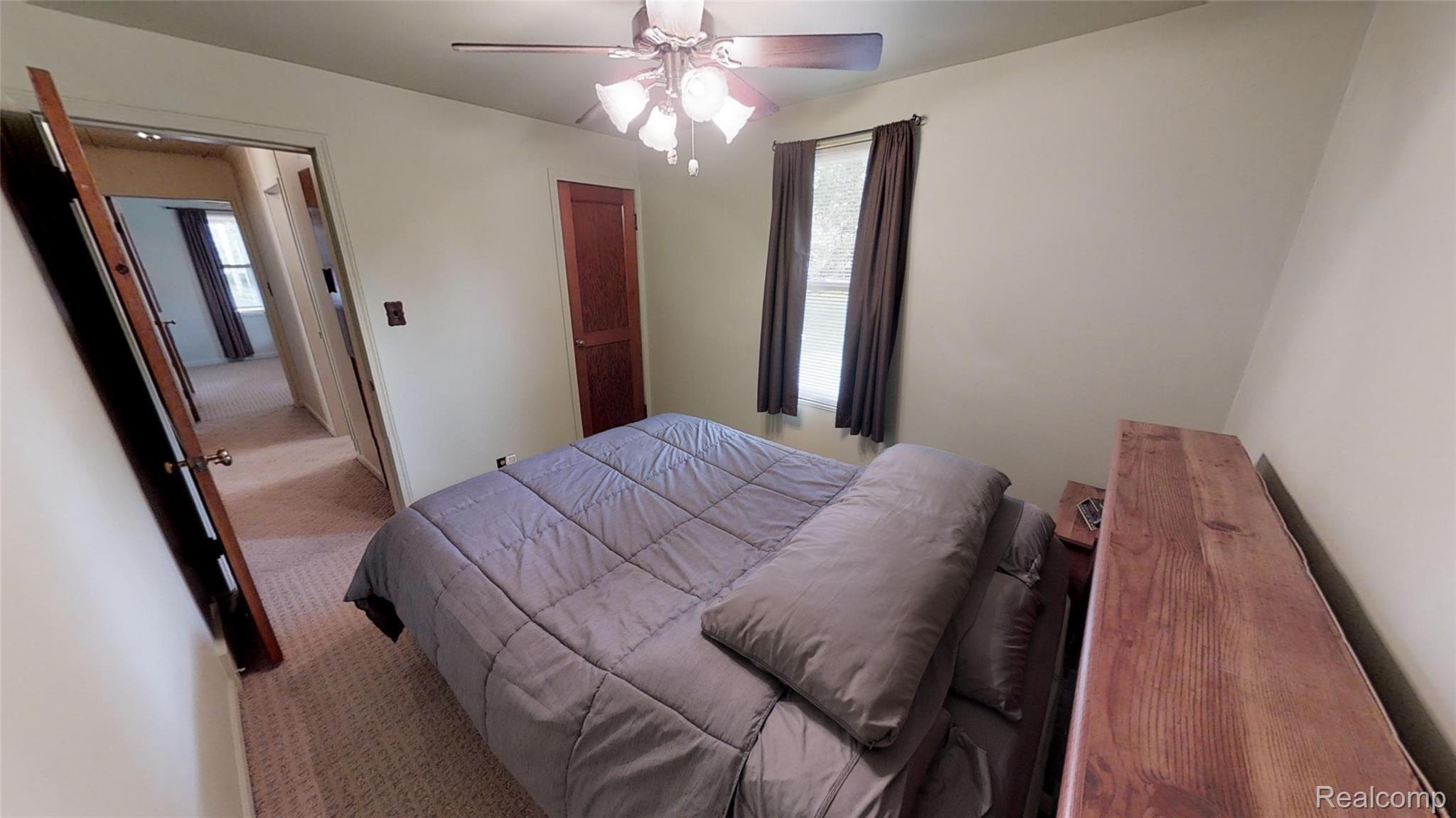 21706 Inkster Road Southfield, MI 48033 - Photo 19 of 34 Inkster-Rd-09172019_205741.jpg