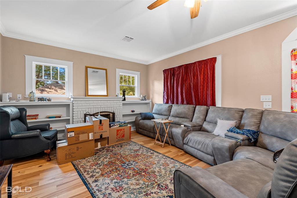508 Chandler Street Minden, LA 71055 - Photo 12 of 35 a living room with furniture and a rug