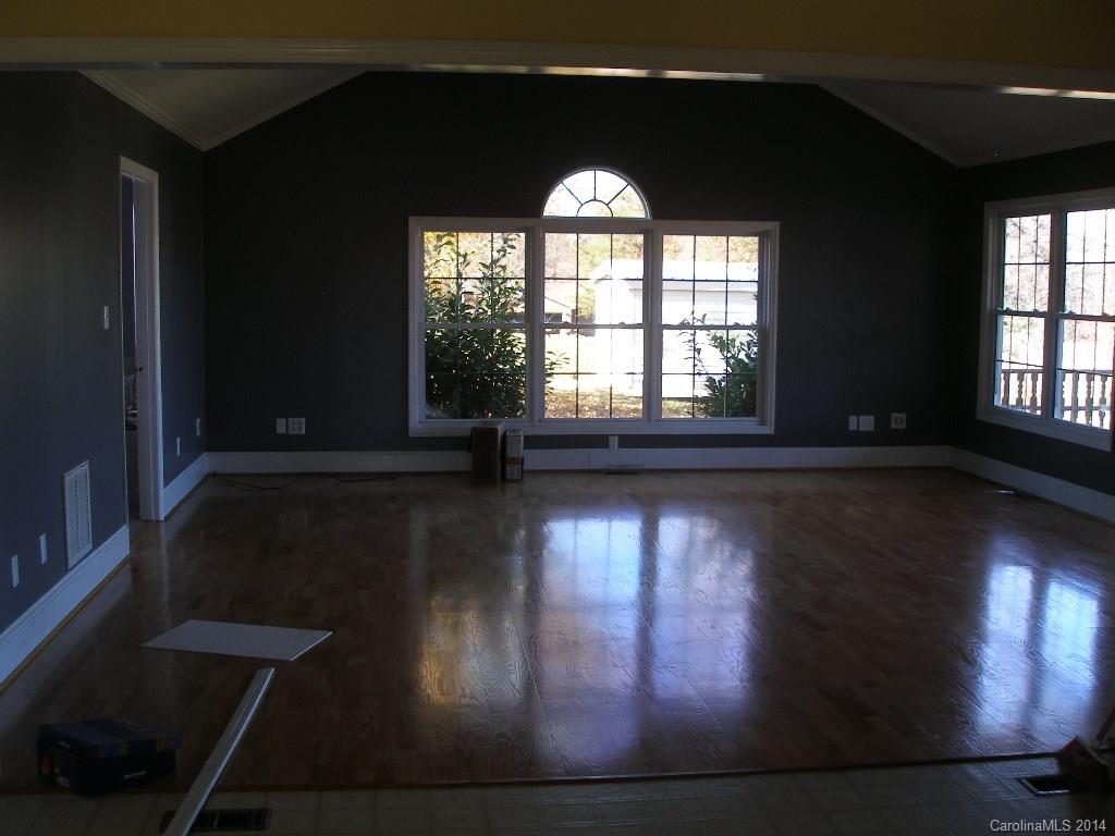 4299 H E Propst Road Maiden, NC 28650 - Photo 2 of 14 Gallery Image 2