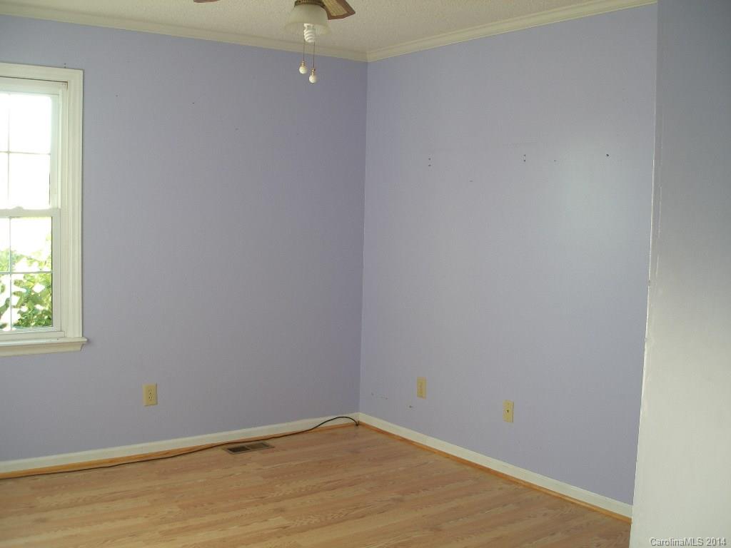 4299 H E Propst Road Maiden, NC 28650 - Photo 5 of 14 Gallery Image 5