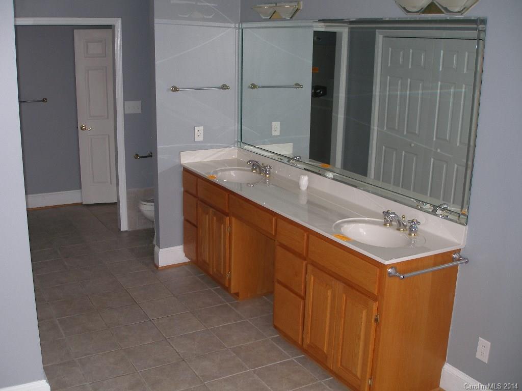 4299 H E Propst Road Maiden, NC 28650 - Photo 9 of 14 Gallery Image 9