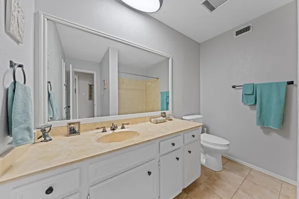 $400,000 | 530 Sand Bend Drive, Kerrville, TX 78028