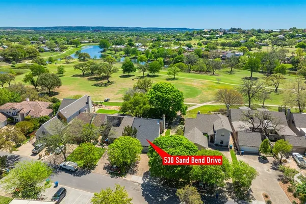 $400,000 | 530 Sand Bend Drive, Kerrville, TX 78028