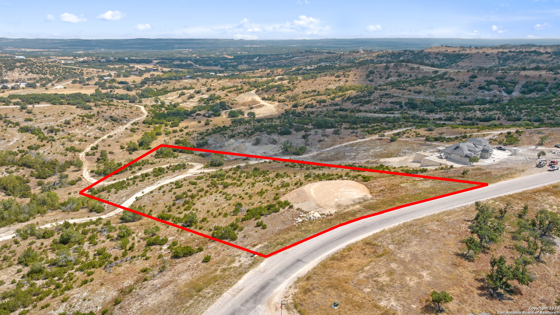 120 Falling Oak Trail Blanco, TX 78606 - Photo 4 of 15