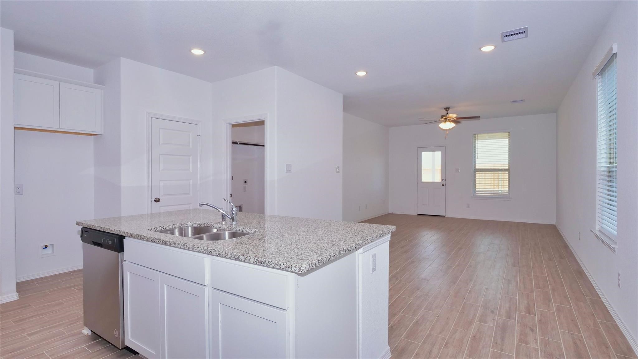 5715 Tabula Rasa Drive Katy, TX 77493 - Photo 5 of 16