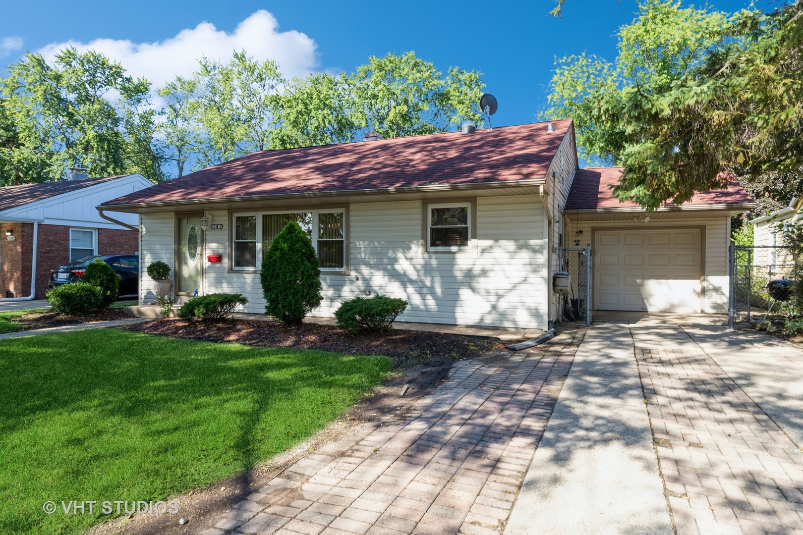1040 South Wolf Road Des Plaines, IL 60016 - Photo 2 of 23 Gallery Image 2