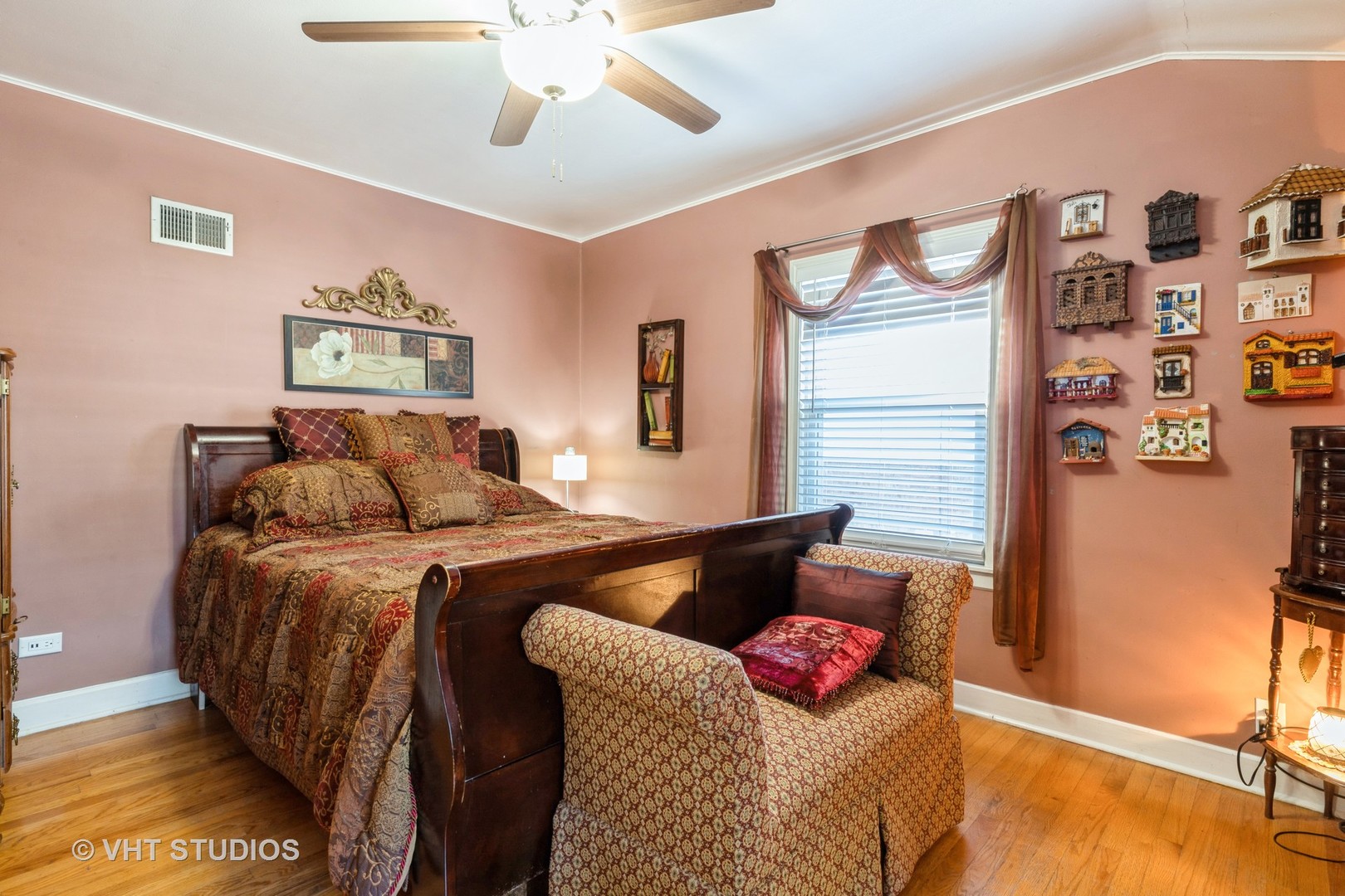 1040 South Wolf Road Des Plaines, IL 60016 - Photo 8 of 23 Gallery Image 8