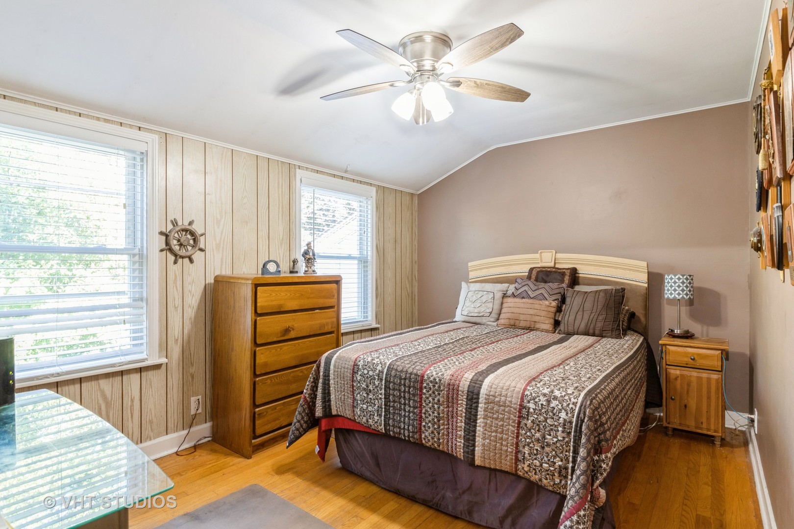 1040 South Wolf Road Des Plaines, IL 60016 - Photo 9 of 23 Gallery Image 9