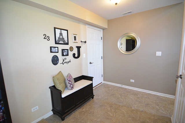 2504 Emily Lane Elgin, IL 60124 - Photo 14 of 24
