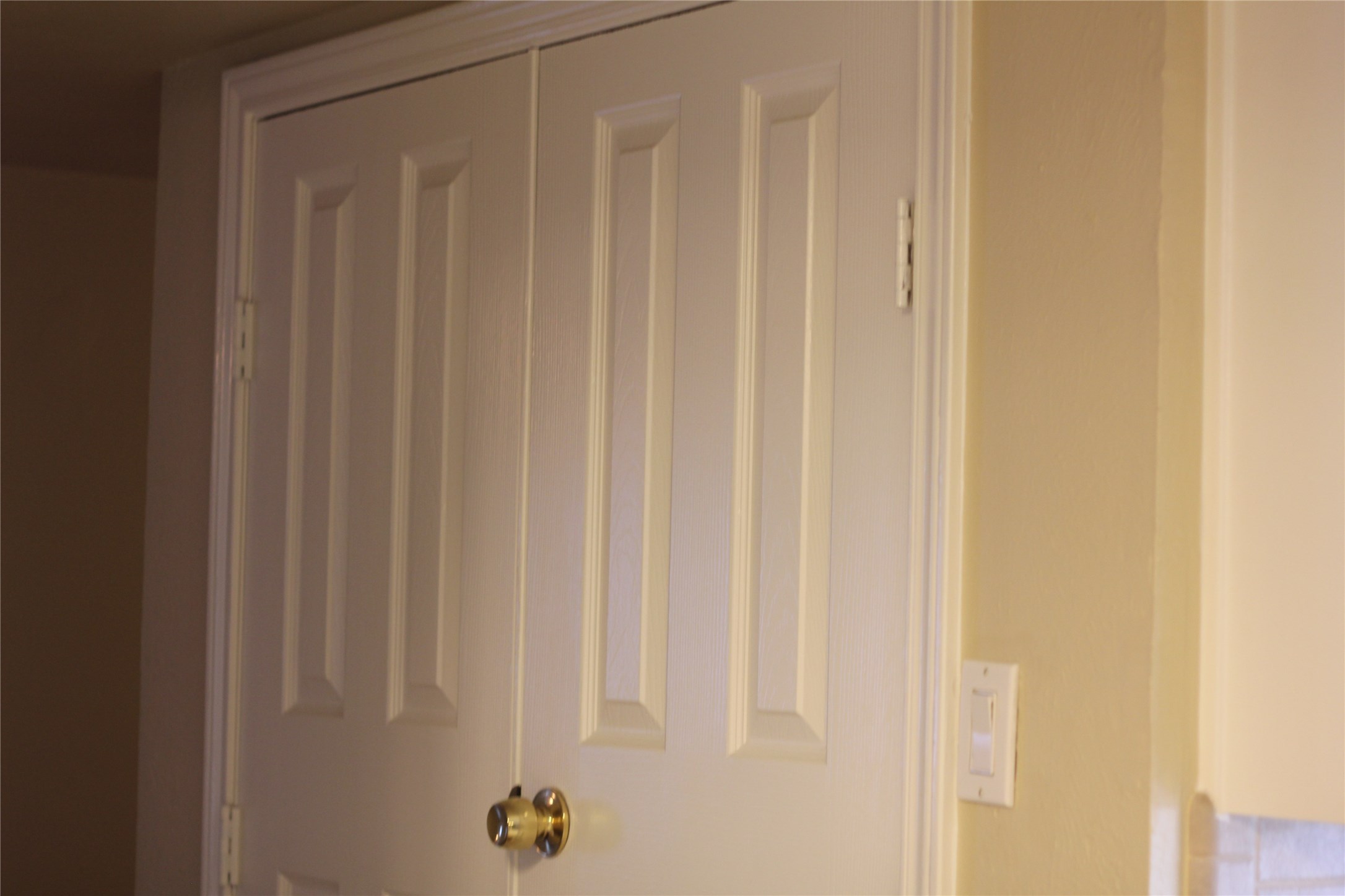 7207 Addicks Clodine Road Houston, TX 77083 - Photo 24 of 30 a close view of door