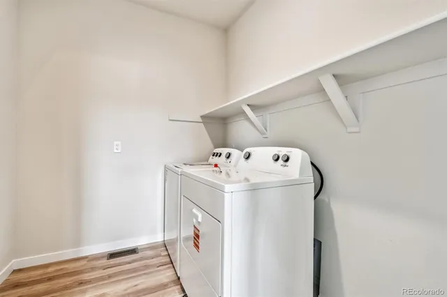 $809,990 | 1422 Loraine Circle South, Erie, CO 80026