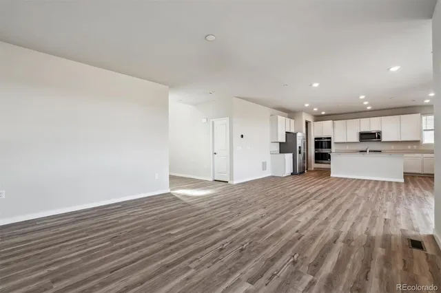 $809,990 | 1422 Loraine Circle South, Erie, CO 80026